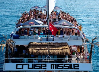 Starcraft Disco Party Night Bootstour - Alanya excursions | TourMoni